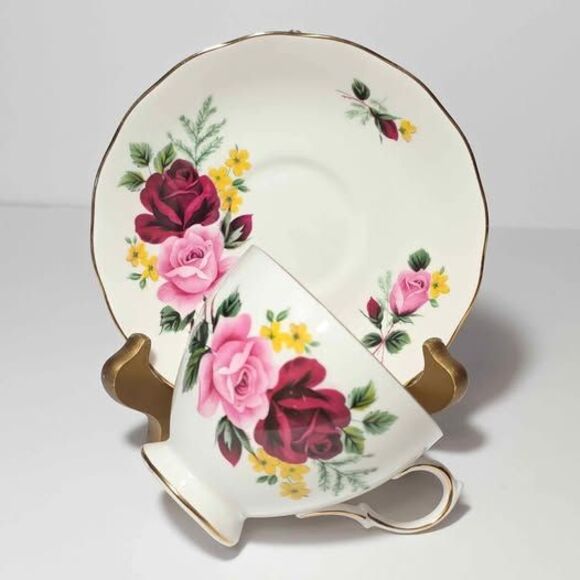 Queen Anne Teacup and Saucer Pink Roses Vintage - Picture 9 of 9